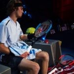 Do professional players change racquets?