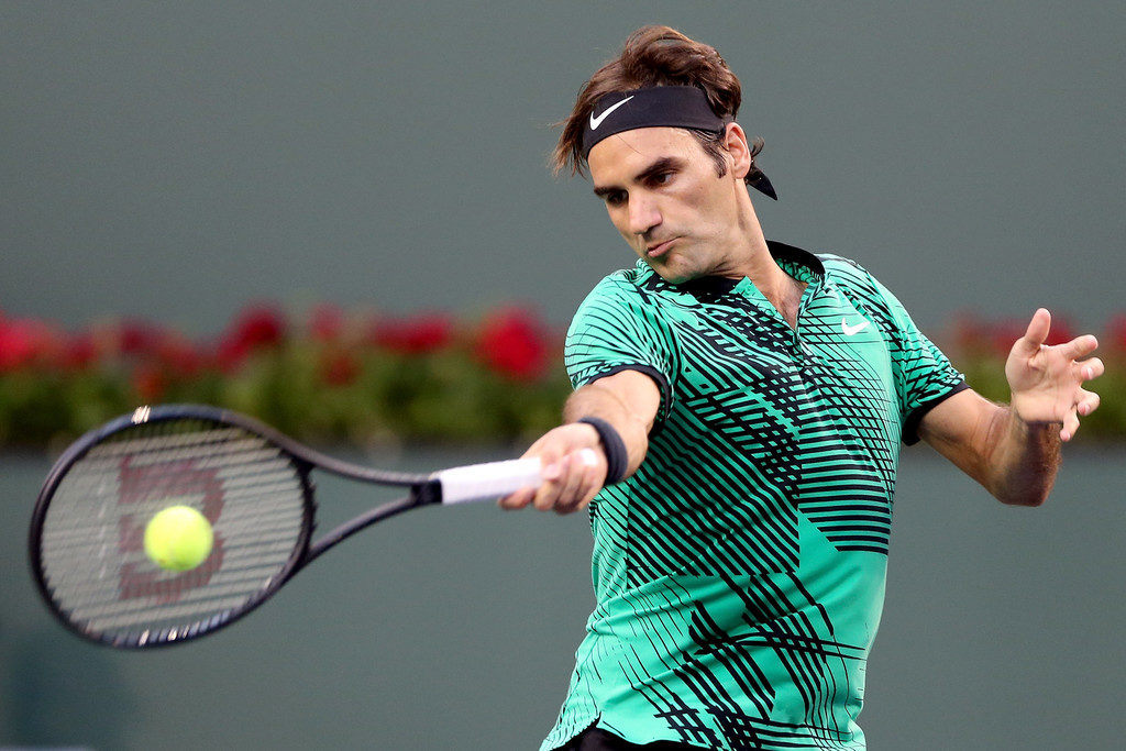 Will Roger Federer sign with Uniqlo? 