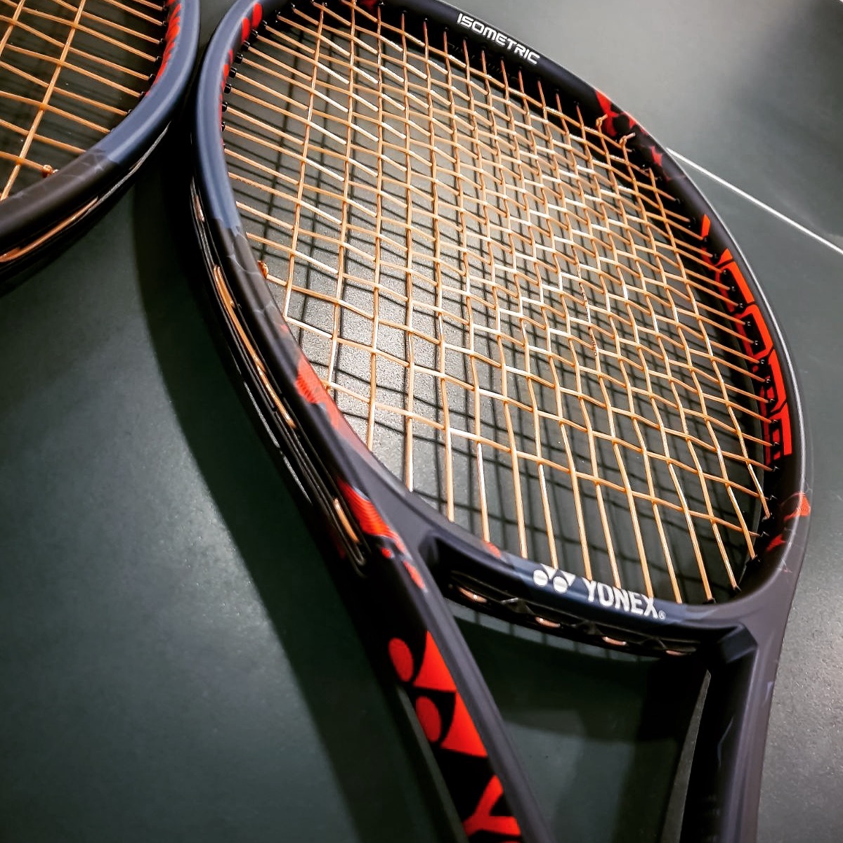 Details about   2018 Yonex VCORE Pro 97 330g Lightly used Natural gut 52/Babolat 55 STRING 