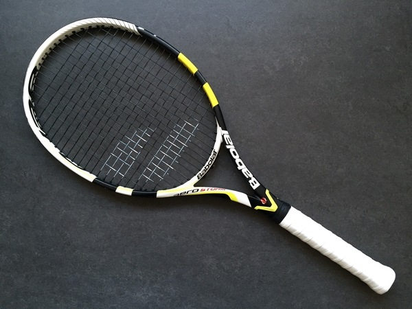 Marco Cecchinato s tennis racquet what racquet does Cecchinato use