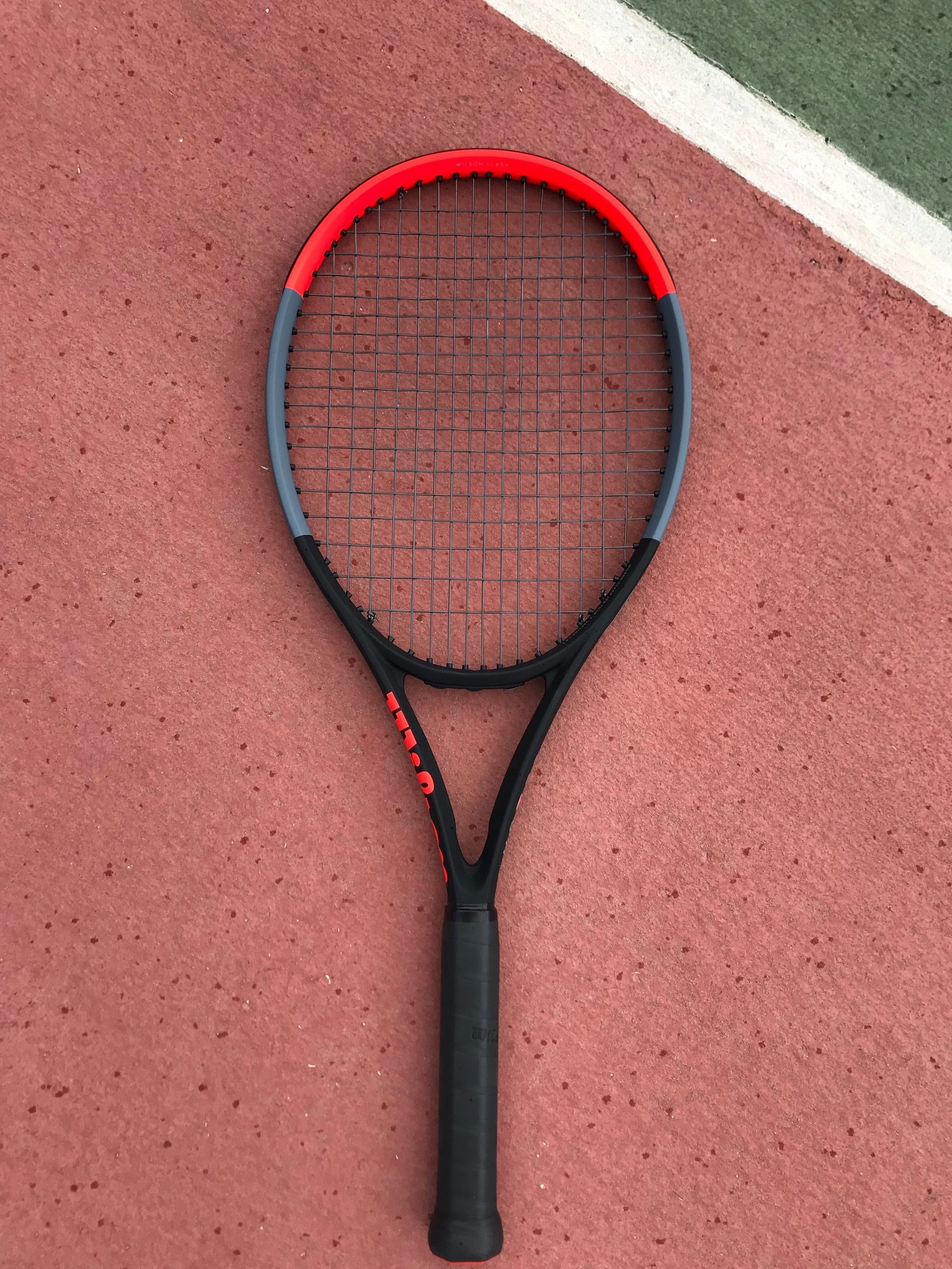 NEW Wilson Clash 100 Tennis Racquet Grip Size 4 3/8 