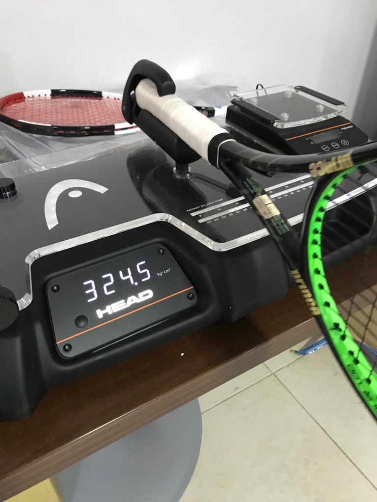 Kolben Orientierungshilfe Paradies tennis racquet swing weight