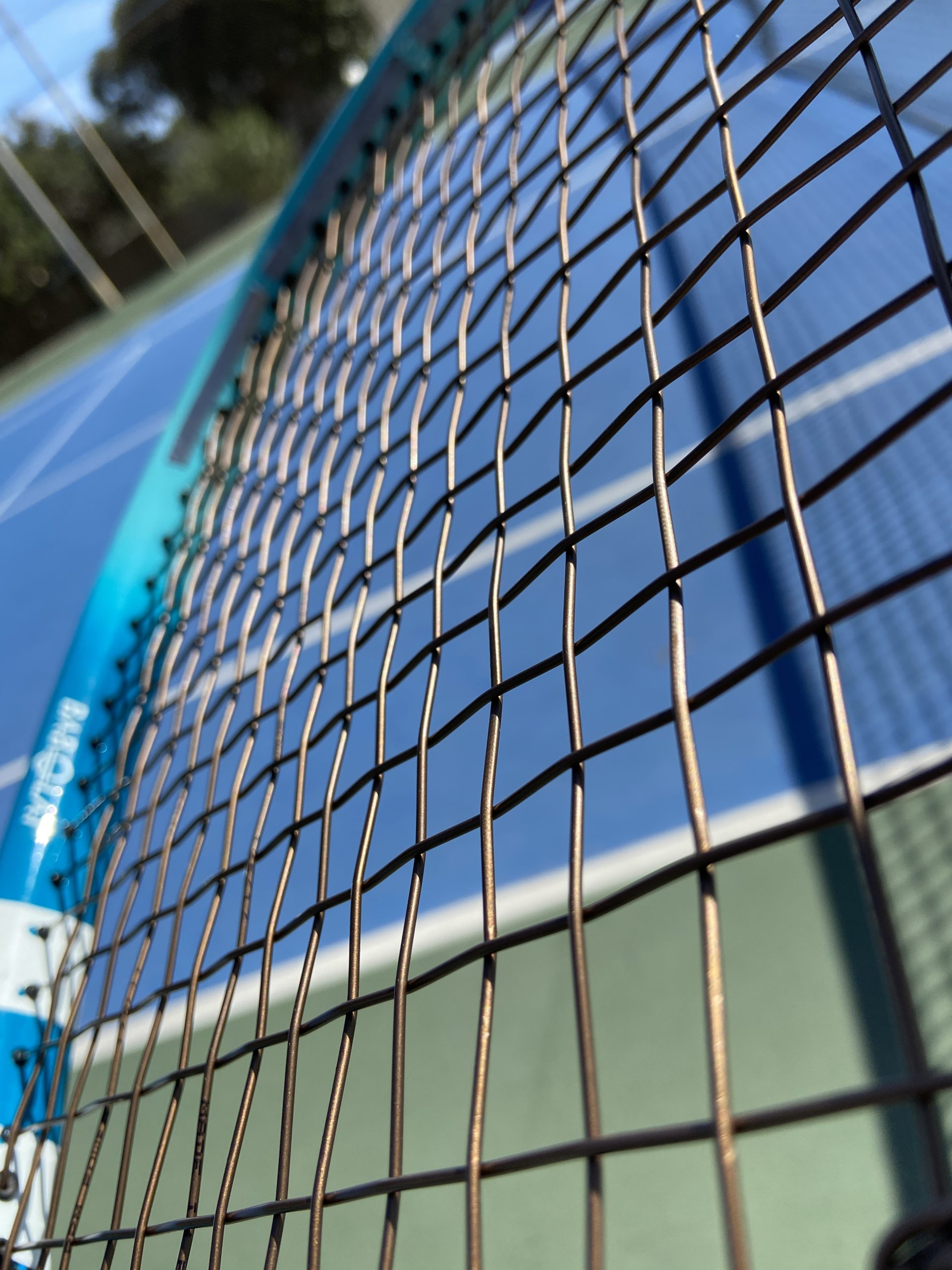Blue Babolat Hurricane Feel 17-Gauge Tennis String