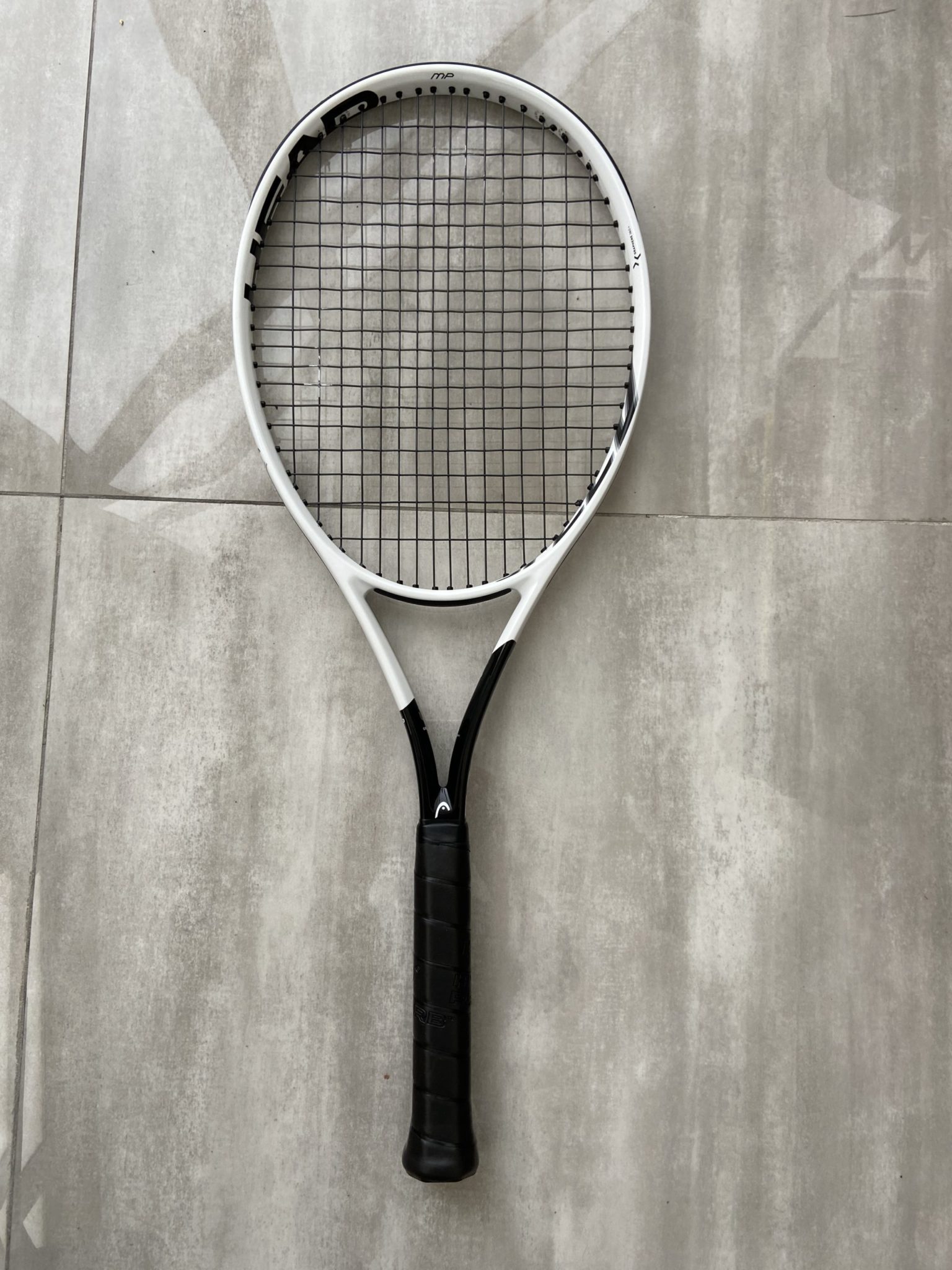 Speed MP 100 Tennis Racquet 300g 16X19 4 1/4" 4 3/8" Details about   HEAD 2020 Graphene 360 