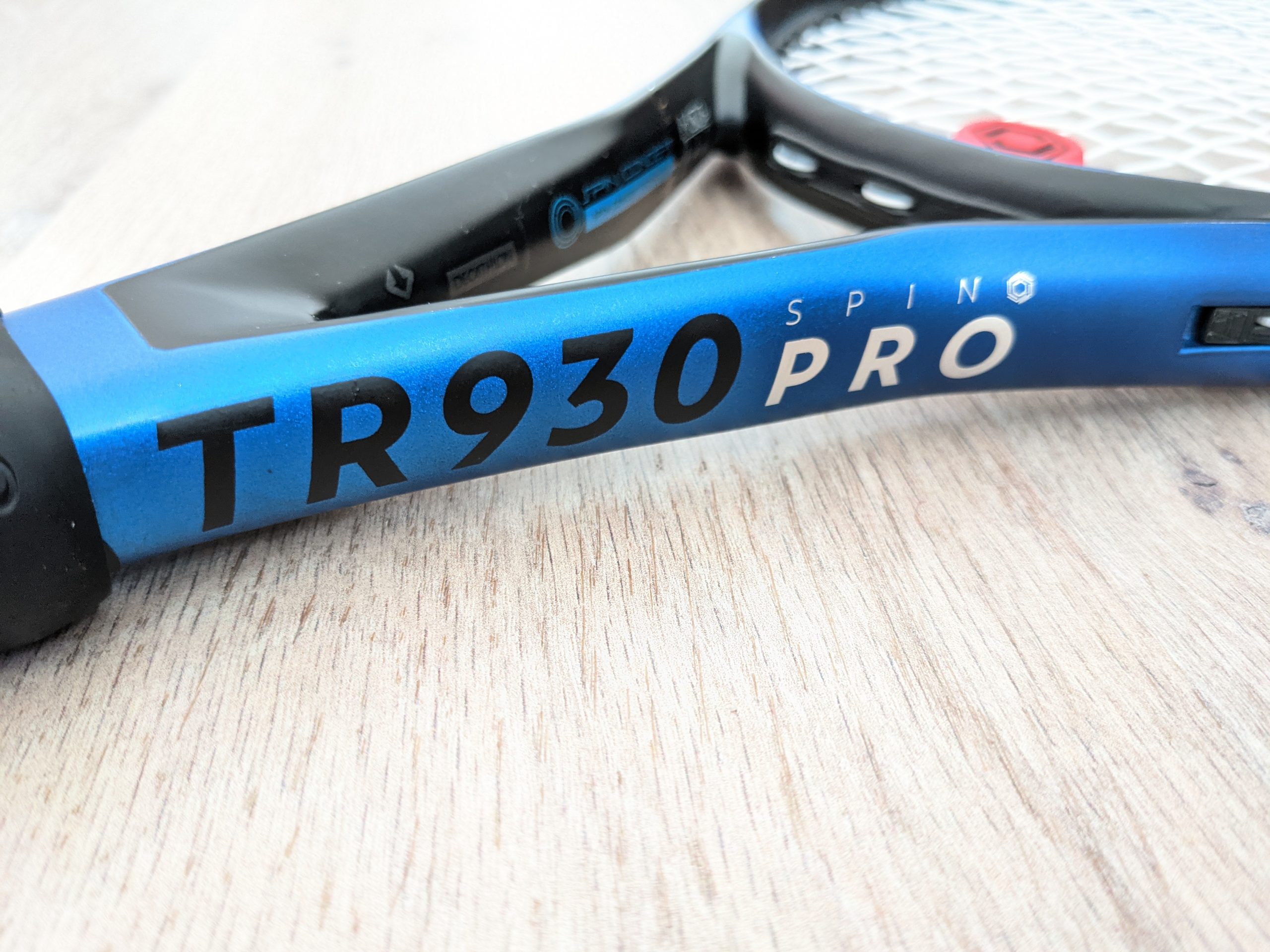 Artengo : how to install a grip or an overgrip on your tennis racket ? 