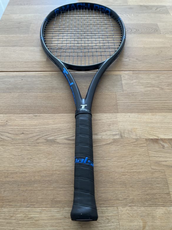 Toalson S-Mach Pro 97 310 Review - Tennisnerd.net