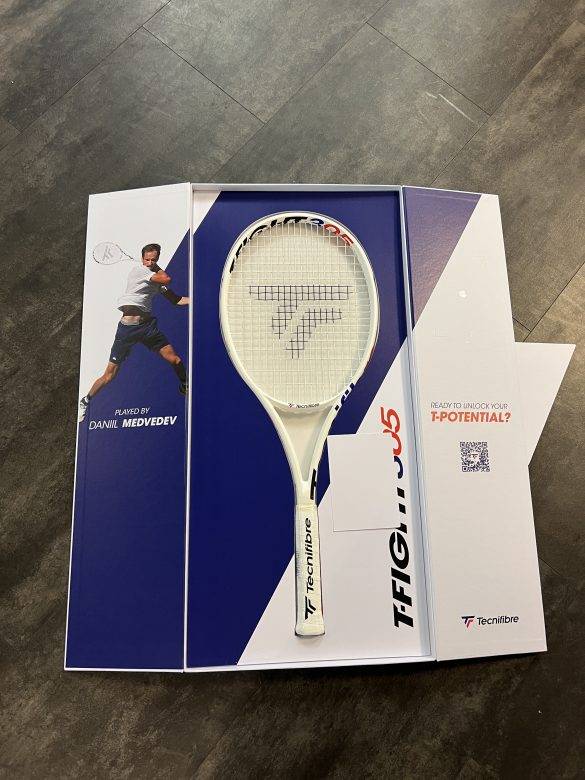 Racquet preview: Tecnifibre Tfight ISO 305 - Tennisnerd.net