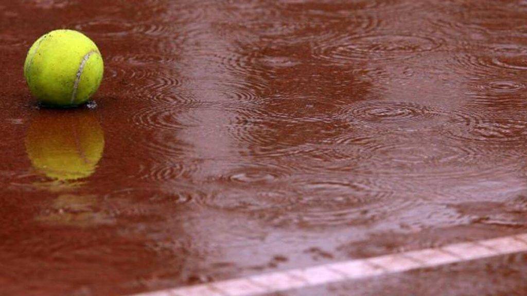 weather clay court